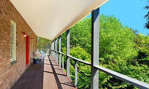bundara-homestead-balcony500x300
