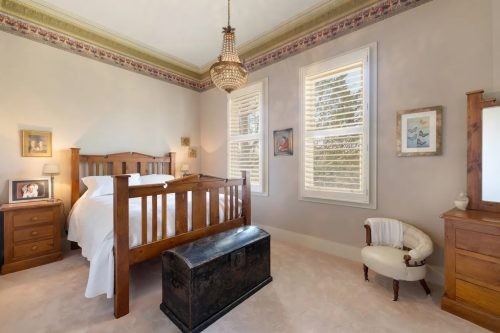 Homelands Berrima main house and pool house 10