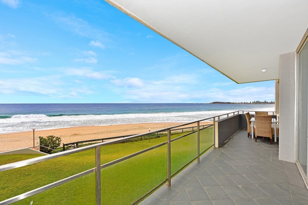 Tides Apartment, Narrabeen Pure Locations Location Hire