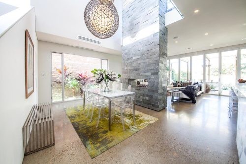Verona, Mosman 18
