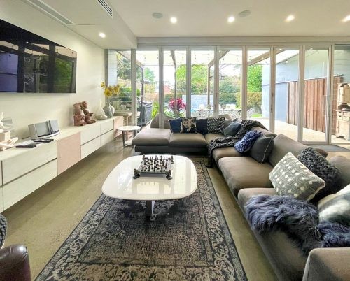 Verona, Mosman 36