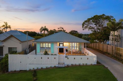 Ananas House, Byron Bay 1