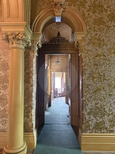 THE MANSION, ELSTERNWICK102