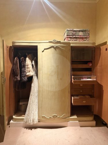 THE MANSION, ELSTERNWICK24
