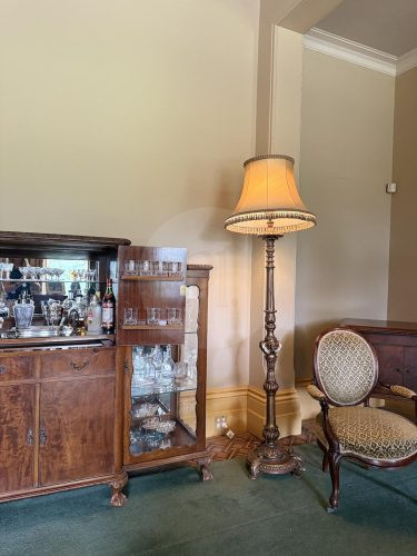 THE MANSION, ELSTERNWICK72