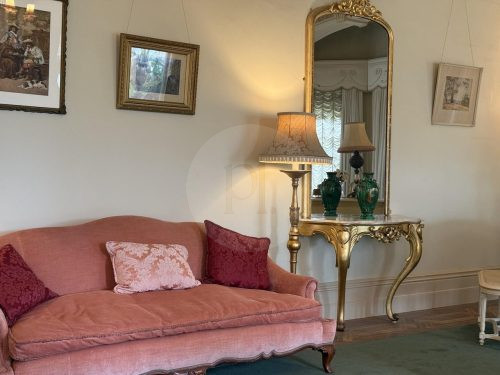 THE MANSION, ELSTERNWICK79