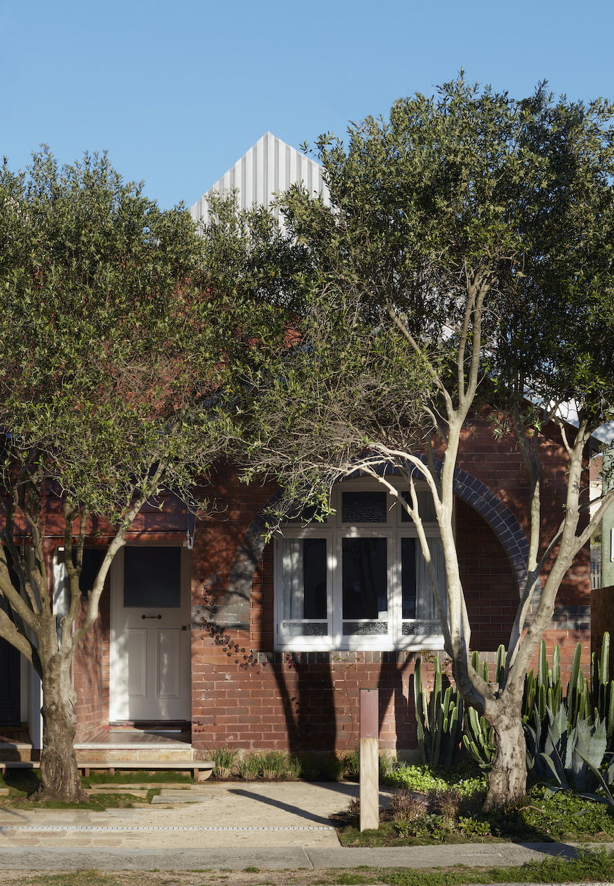 brick home available to hire in Bondi Sydney for photoshoots