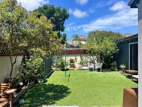 backyard garden established