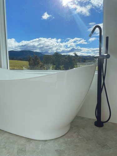 Country Retreat, Calderwood 13