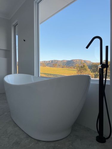 Country Retreat, Calderwood 14