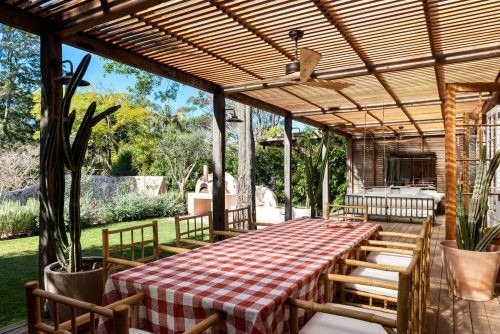 outdoor area