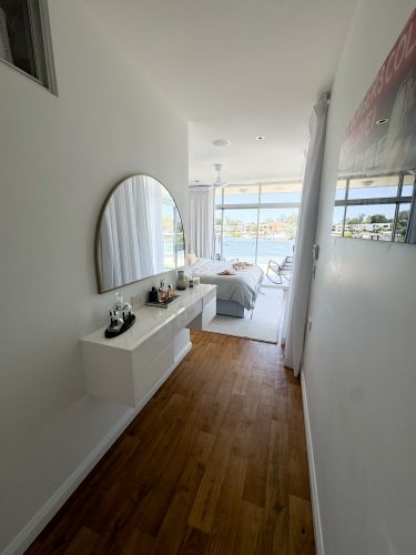 Allure, Bundall-24
