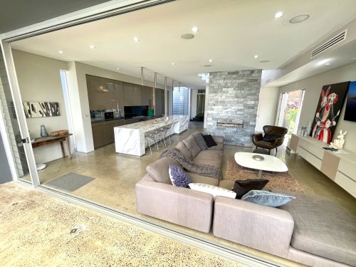 Verona, Mosman 63
