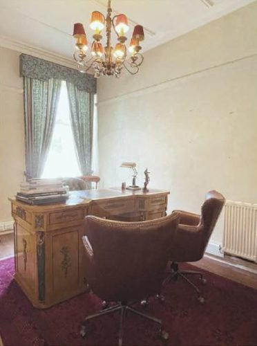 Emmerdale Manor 27