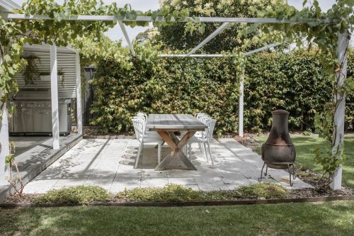 gardens established outdoor area