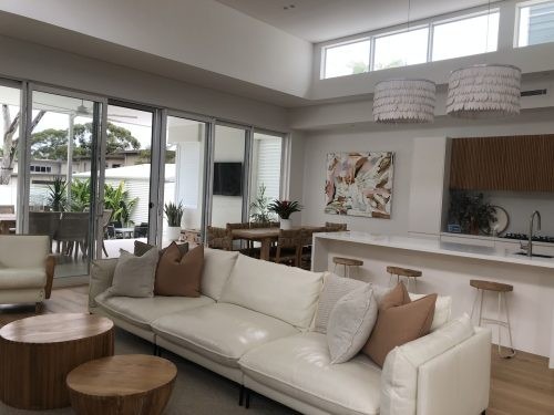 Neutral Tones, Caringbah South 1