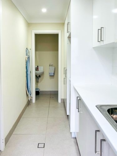 Cheval, Woolooware 8