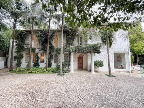 Roaming House, Bellevue Hill - New 10