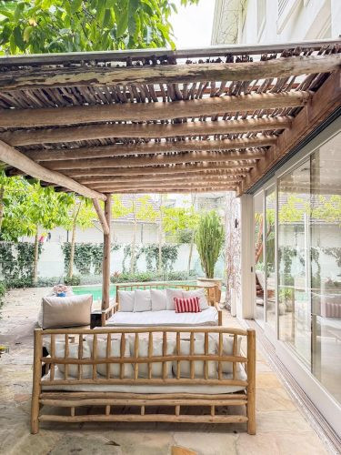 outdoor area