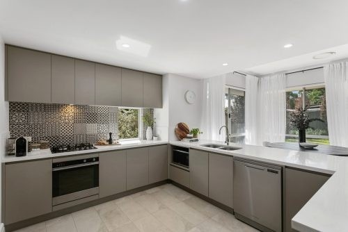 White Pearl, Mt Lawley 15