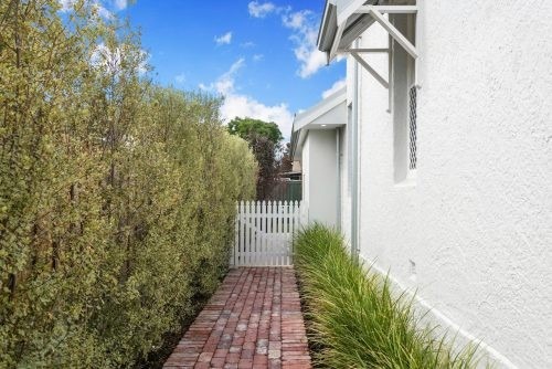 White Pearl, Mt Lawley 35