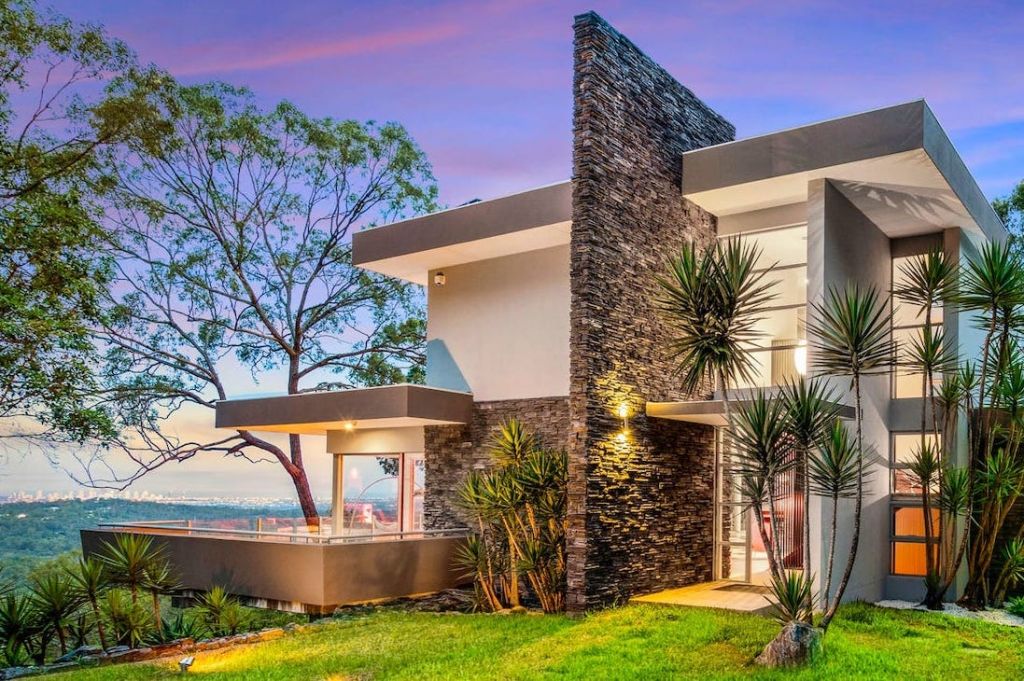 The exterior of a mid-century modern house on the Gold Coast