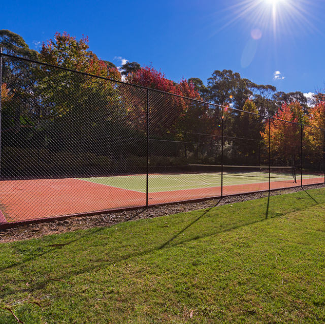 Ace Location houses with a tennis court Pure Locations
