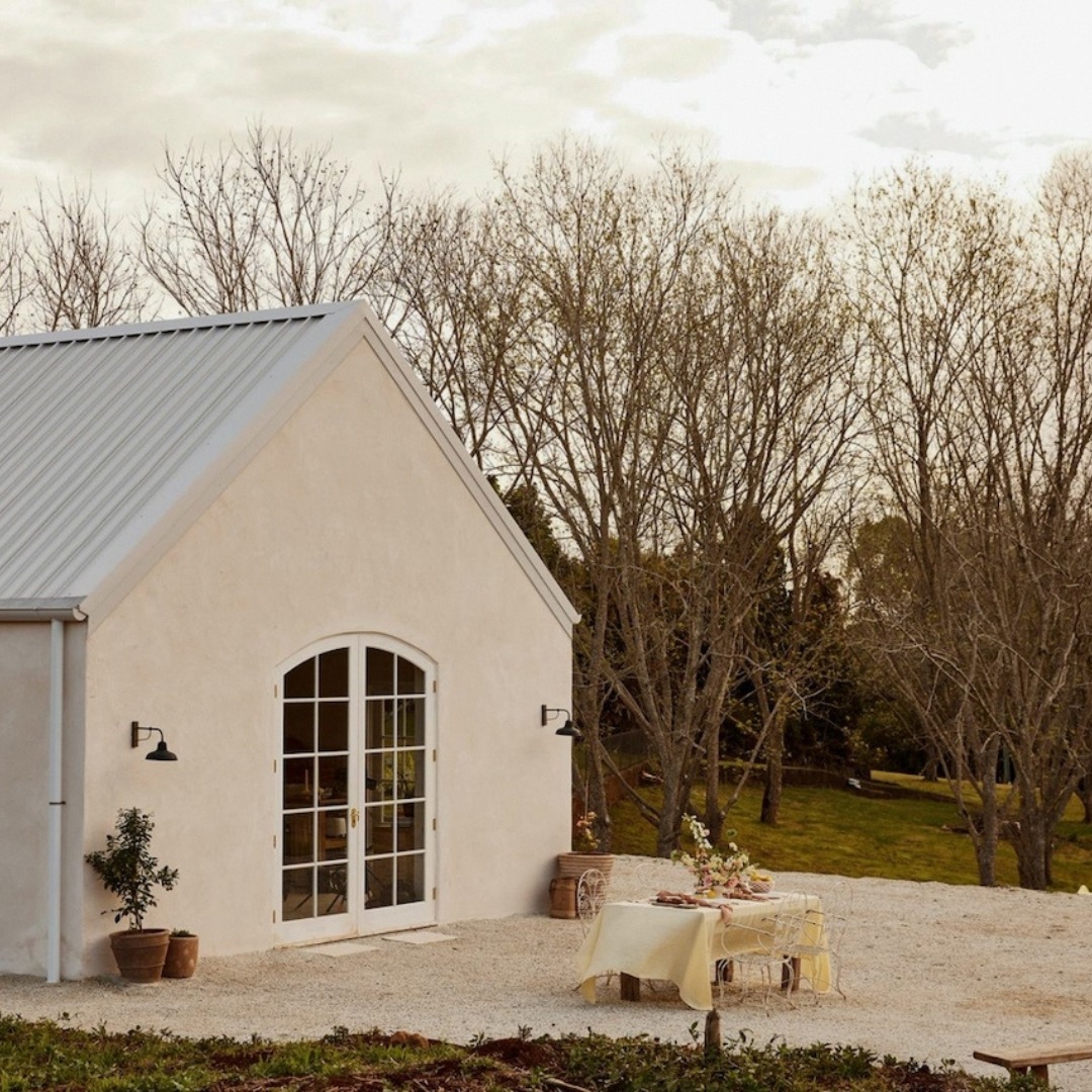 cottage photoshoot location