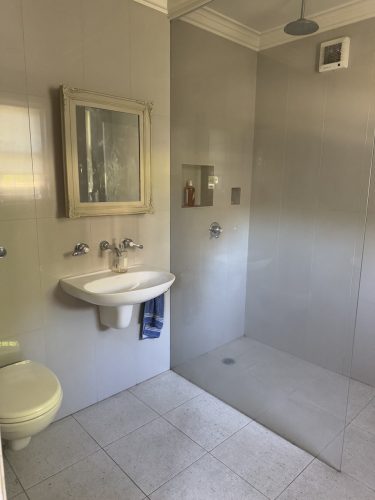 GIARDINI44 BATHROOM