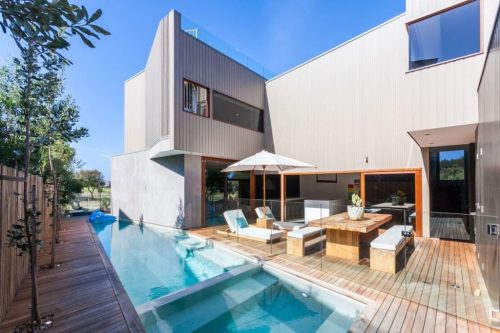 facade pool