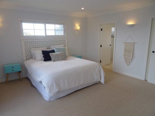 13_bedroom3.jpg