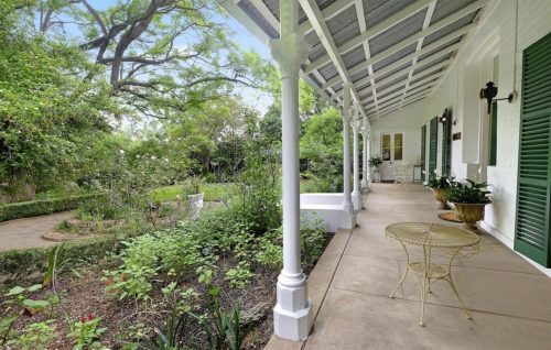 outdoor area