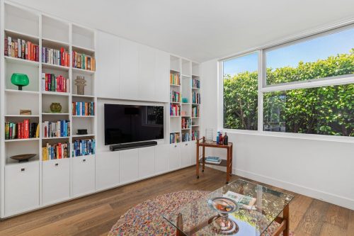 Astrid-Brighton-East286.jpg
