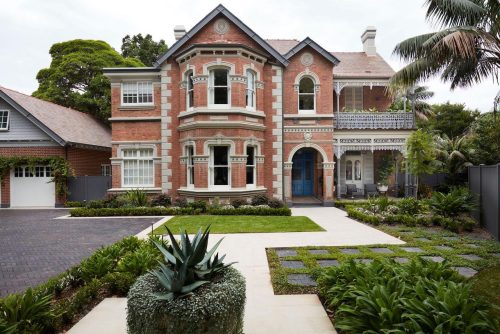 facade driveway