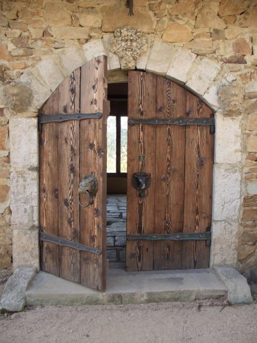 Cellar-Door-Panton-Hill-01.jpg