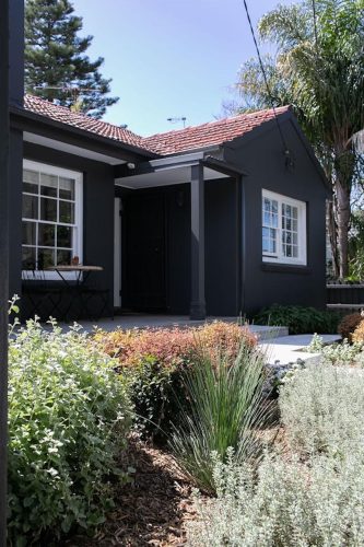 Charcoal-Randwick17.jpg