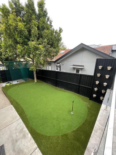 Cube-Roseville-Putting-Green-2.jpeg