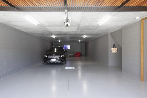 garage