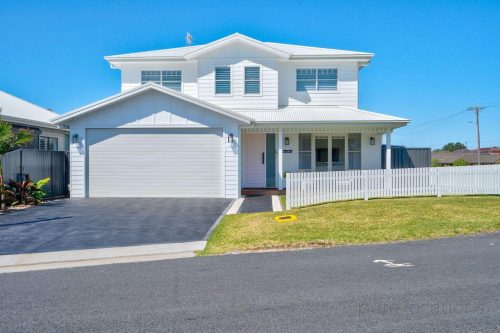 facade driveway garage