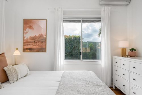 Erin-Byron-Bay12.jpg