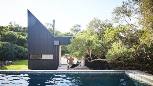 Flow-Mornington-Peninsula_POOL-BACK-DECK.jpg