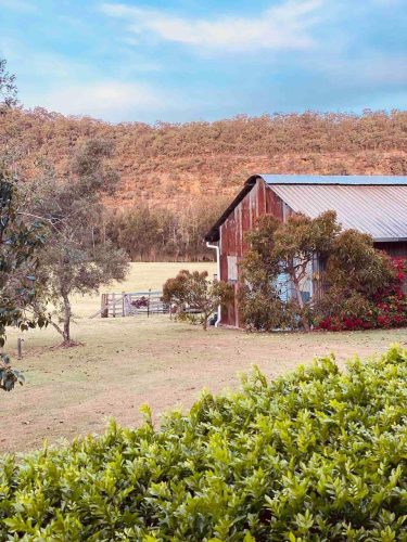 Hawkesbury-Farm-Leets-Vale_aDbSiHy.jpg