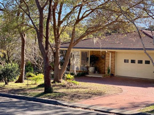 facade driveway garage