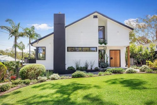 facade garden established