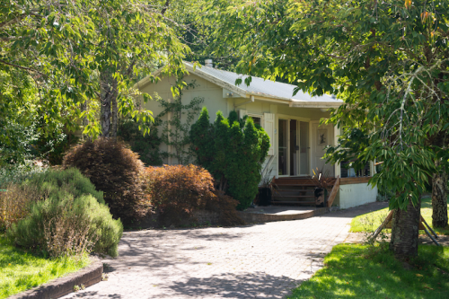 facade driveway
