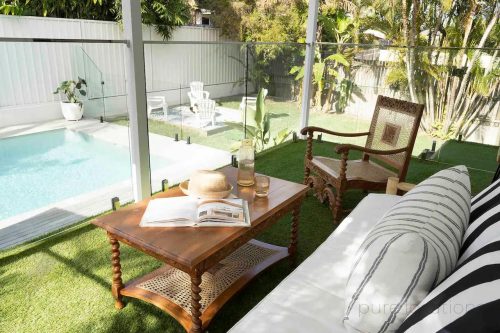 Palm Trees outdoor area