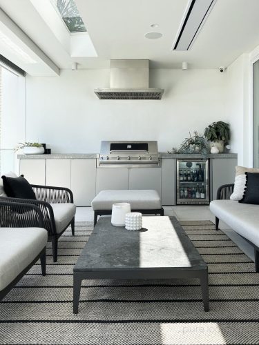 outdoor area