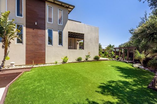 facade backyard