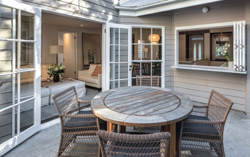 outdoor area
