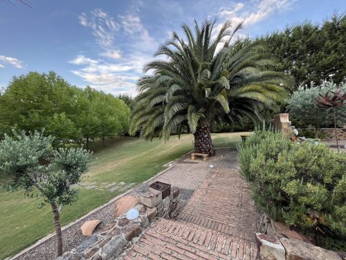 Sicilian-Farm-House-East-Warburton_00013.jpeg